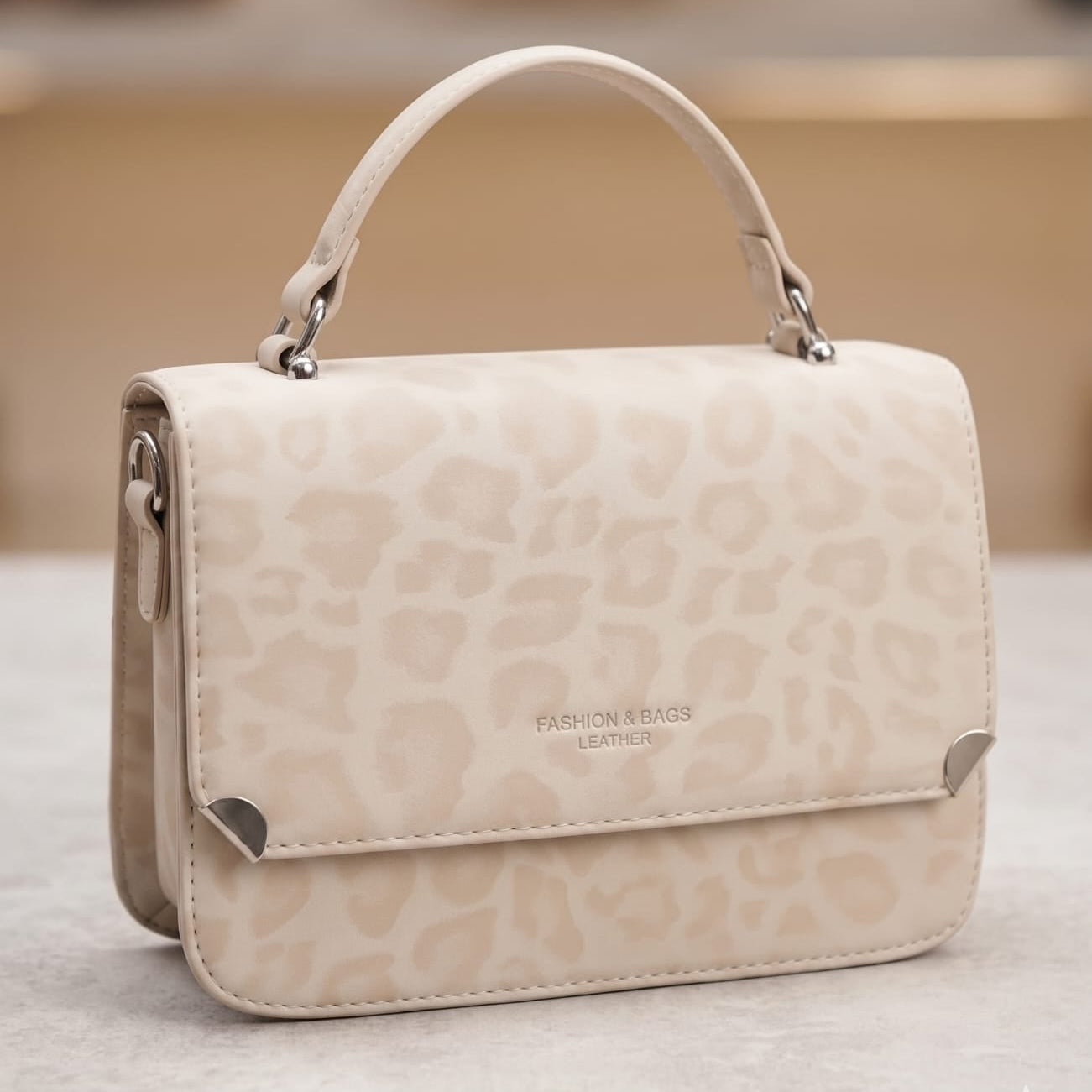 FASHION & BAGS LEATHER